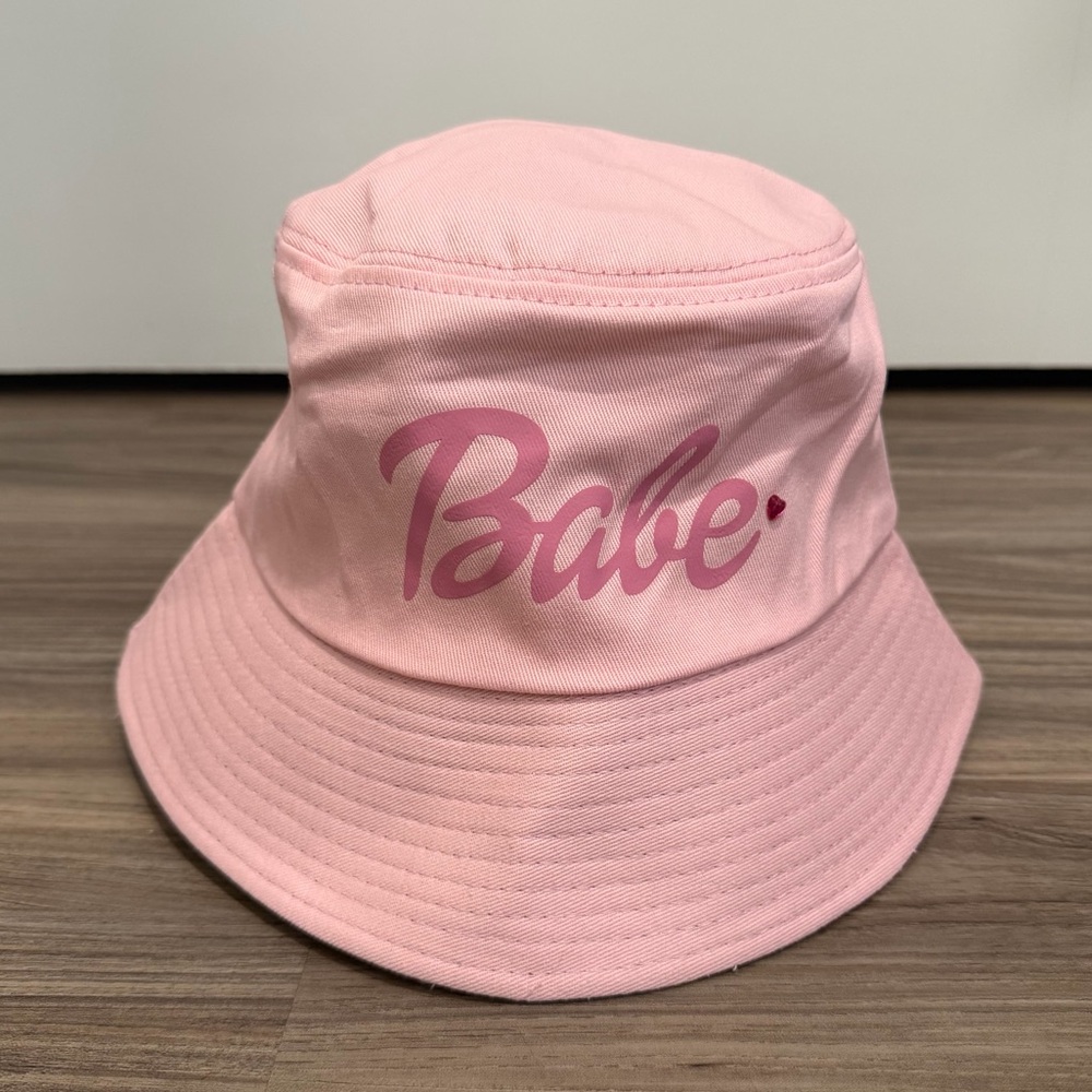 Pink 'Babe' Bucket Hat